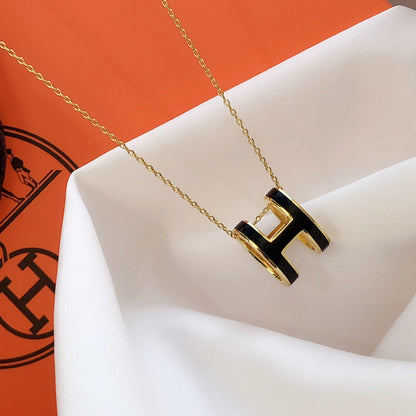 [⭐⭐JeweliWhal]HM CLIC BLACK ENAMEL GOLD NECKLACE
