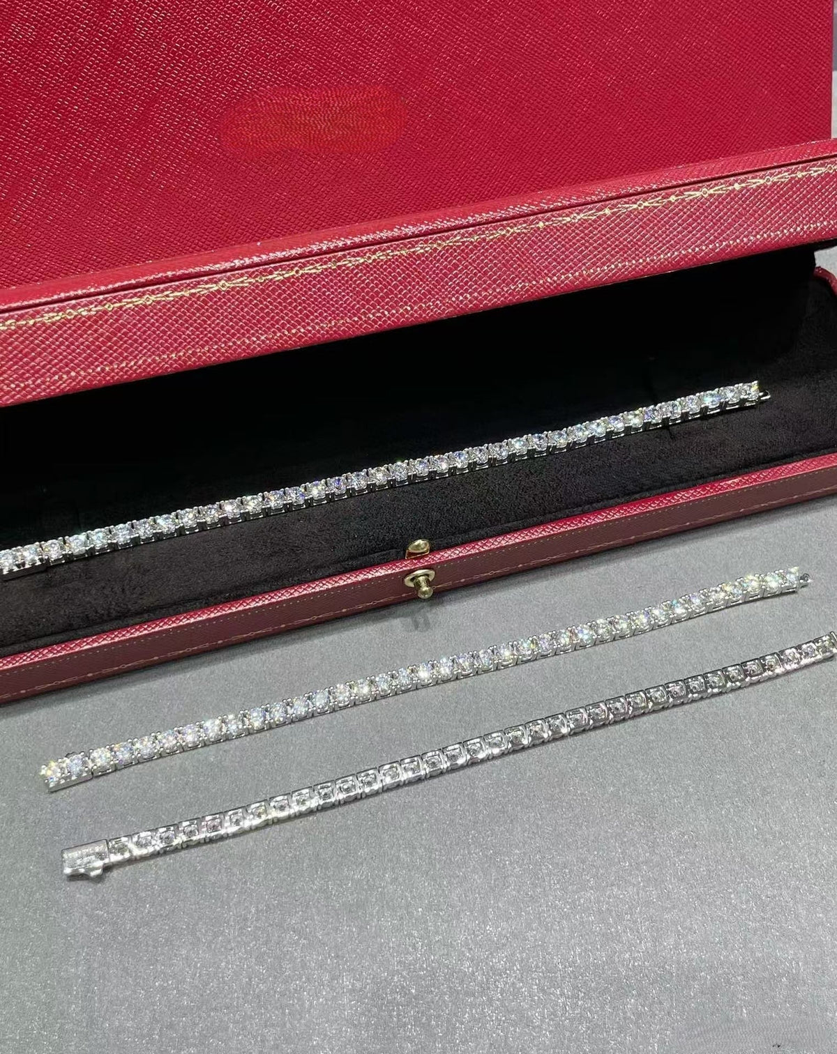 [⭐⭐JeweliWhal jewelrys]TENNIS BRACELET WITH FULL DIAMOND SETTING