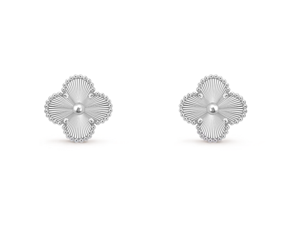 [⭐⭐JeweliWhal]CLOVER MEDIUM 1 MOTIFS LASER EARRINGS