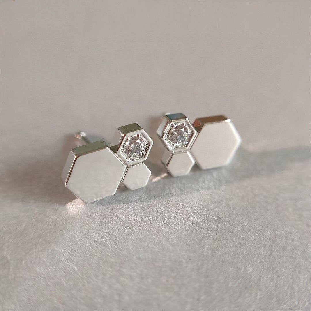 [⭐⭐JeweliWhal]BEE LOVE SILVER DIAMOND EARRINGS