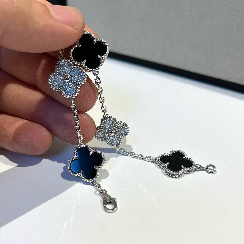 [⭐⭐JeweliWhal] CLOVER 5 MOTIF ONYXS BRACELET COLLECTION