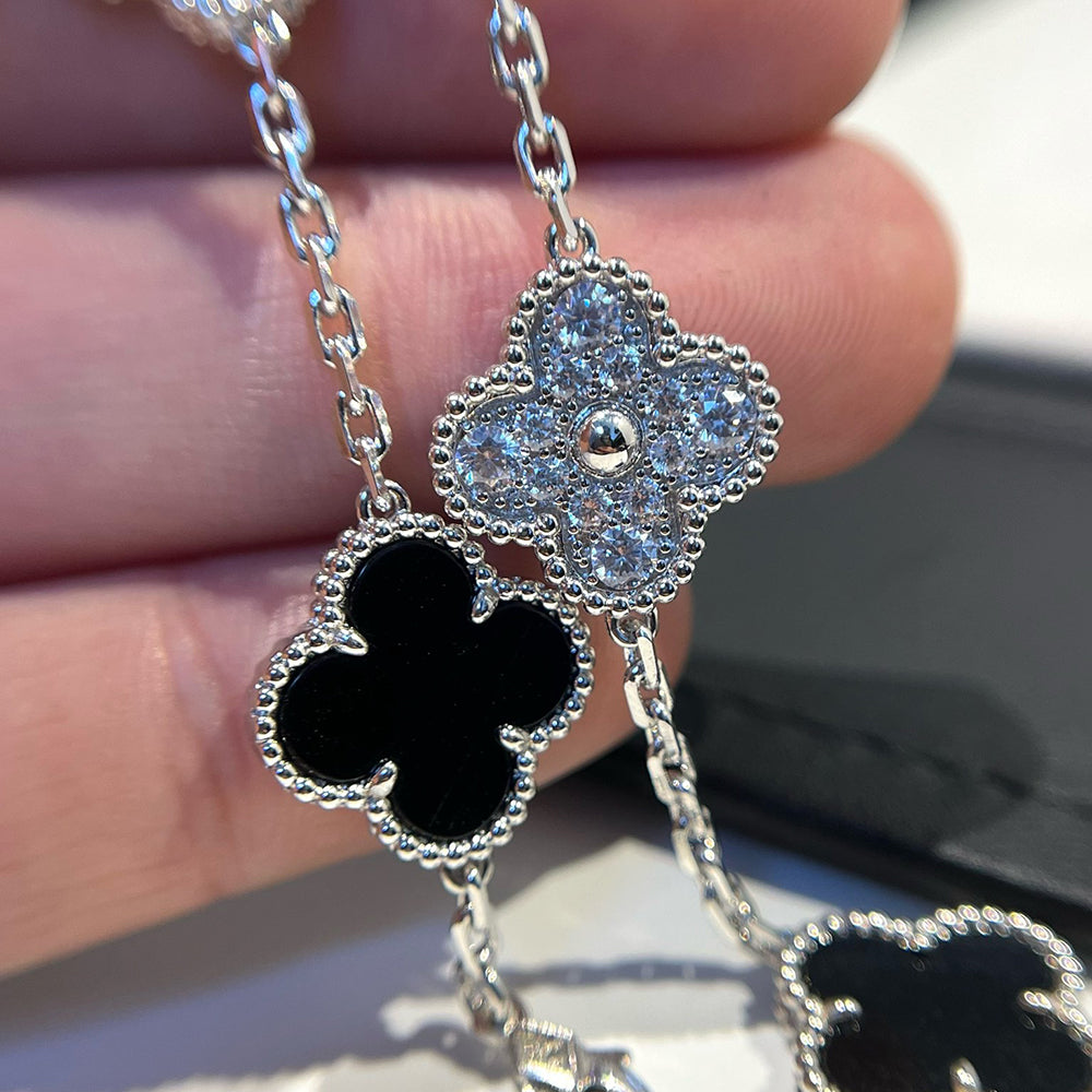 [⭐⭐JeweliWhal] CLOVER 5 MOTIF ONYXS BRACELET COLLECTION