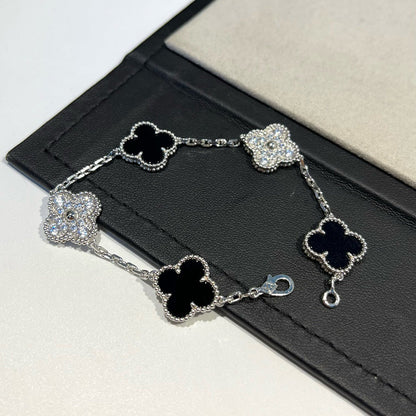 [⭐⭐JeweliWhal] CLOVER 5 MOTIF ONYXS BRACELET COLLECTION