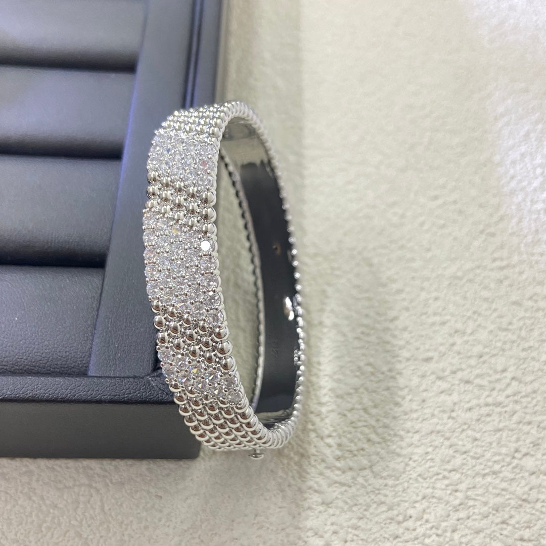 [⭐⭐JeweliWhal]  FIVE-ROW DIAMOND BRACELET