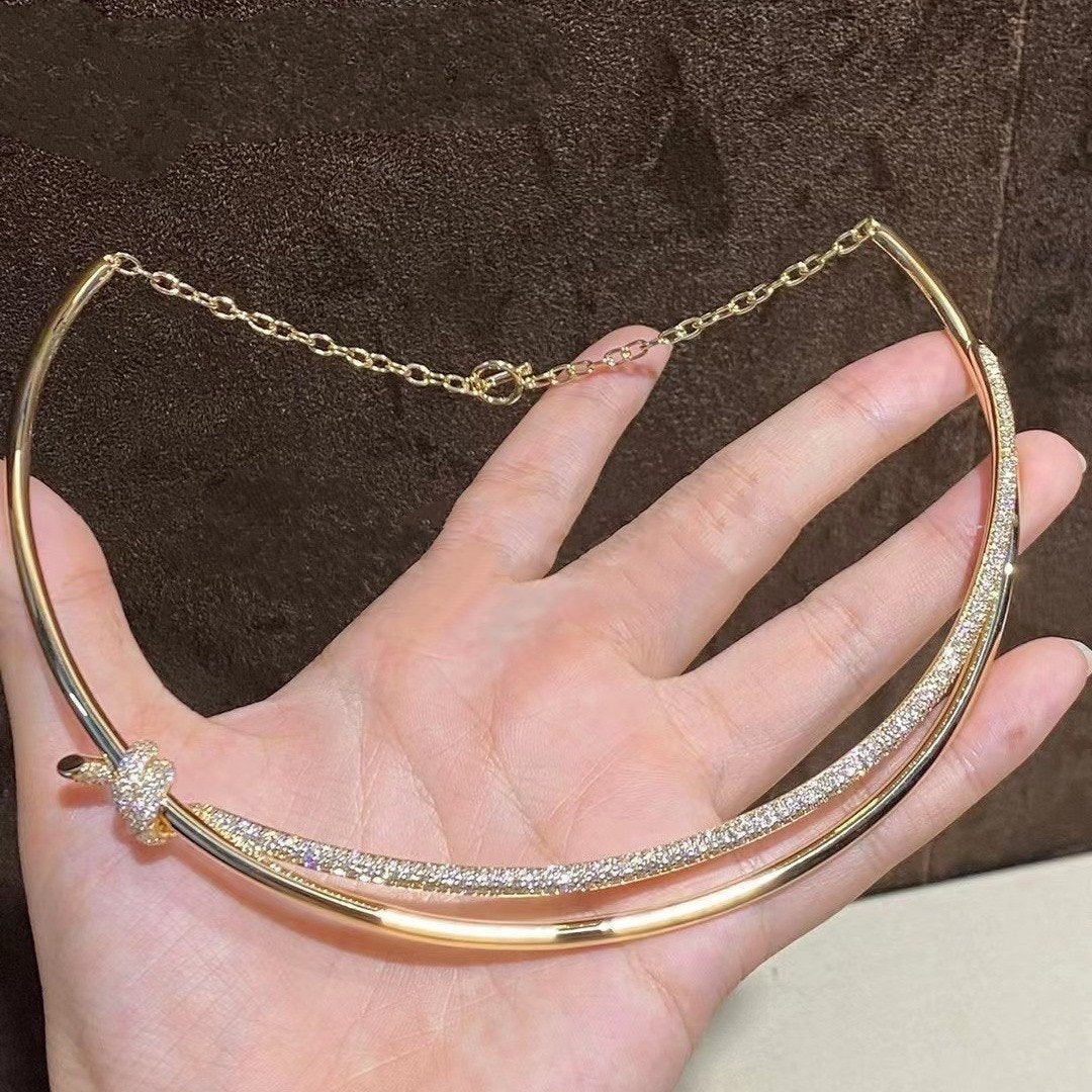 [⭐JeweliWhal]KNOT DOUBLE ROW NECKLACE IN YELLOW GOLD WITH DIAMONDS
