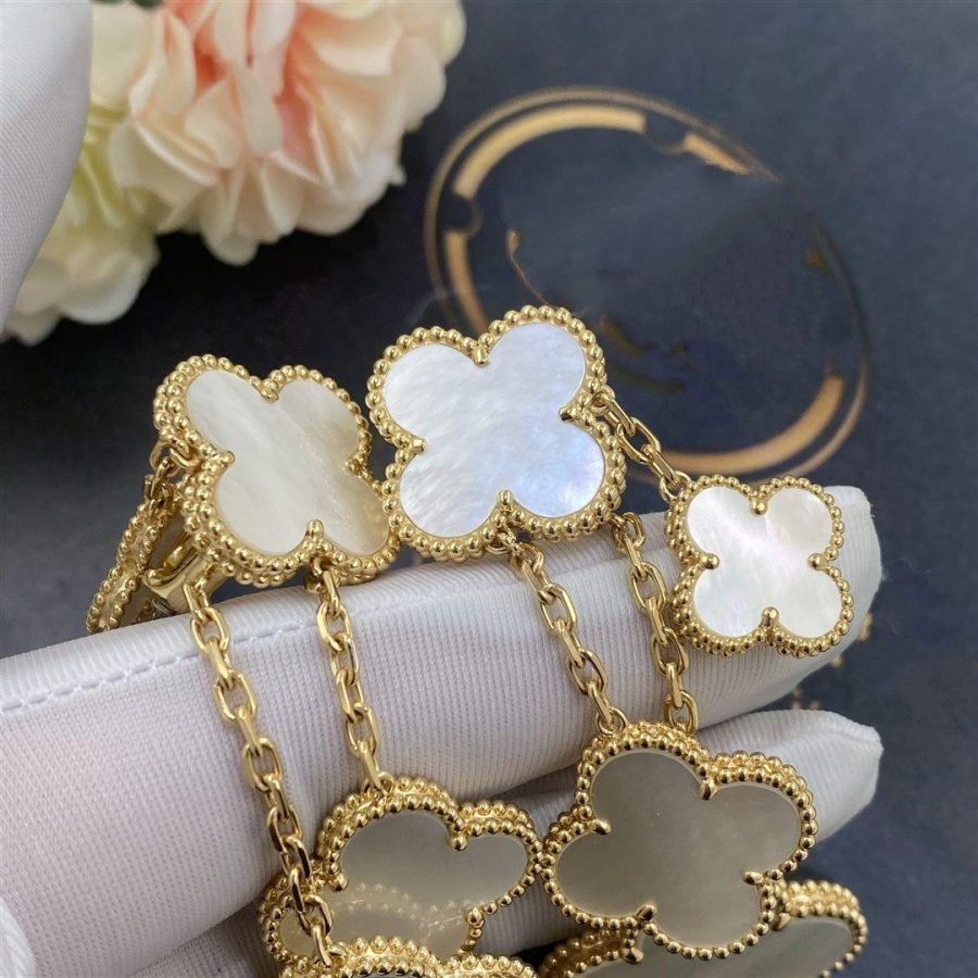 [⭐⭐JeweliWhal]CLOVER EARRINGS WHITE MOP 4 MOTIFS GOLD