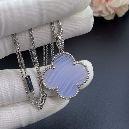 [⭐⭐JeweliWhal]CLOVER SILVER CHALCEDONY BIG CLOVER NECKLACE