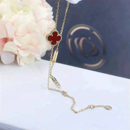 [⭐⭐JeweliWhal]CLOVER  CARNELIAN SINGLE FLOWER BRACELET