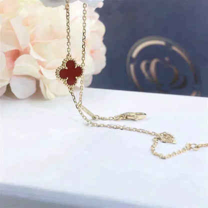 [⭐⭐JeweliWhal]CLOVER  CARNELIAN SINGLE FLOWER BRACELET