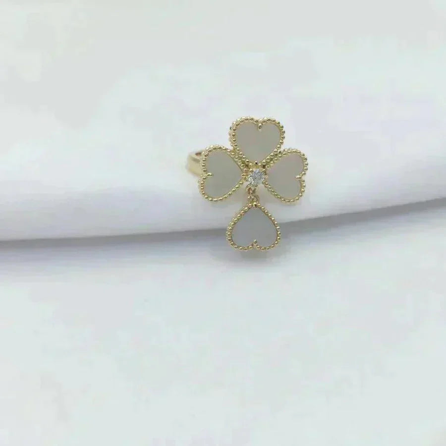 [⭐⭐JeweliWhal]SWEET CLOVER WHITE MOP RING
