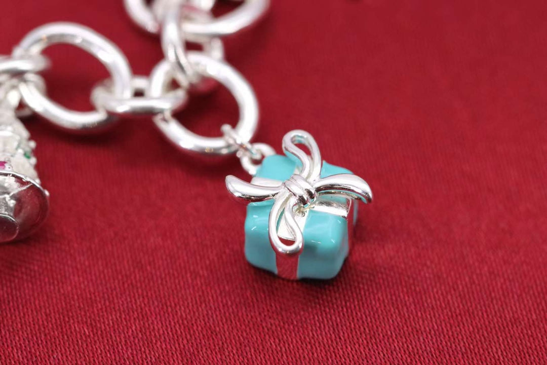 [⭐JeweliWhal]CHRISTMAS SILVER BRACELET