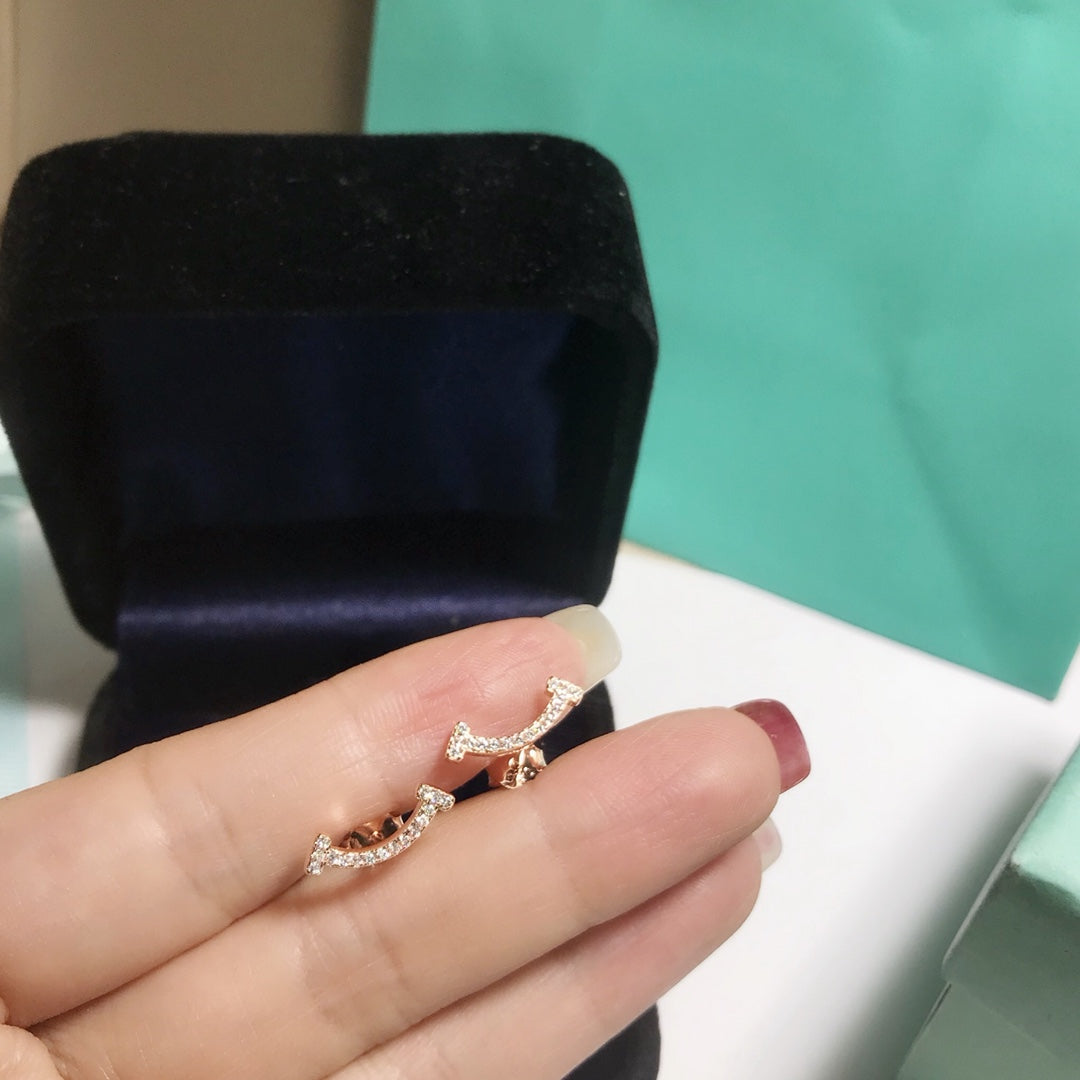 [⭐JeweliWhal]SMILE DIAMOND EARRINGS