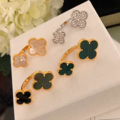 [⭐⭐JeweliWhal]CLOVER BETWEEN THE FINGER RING