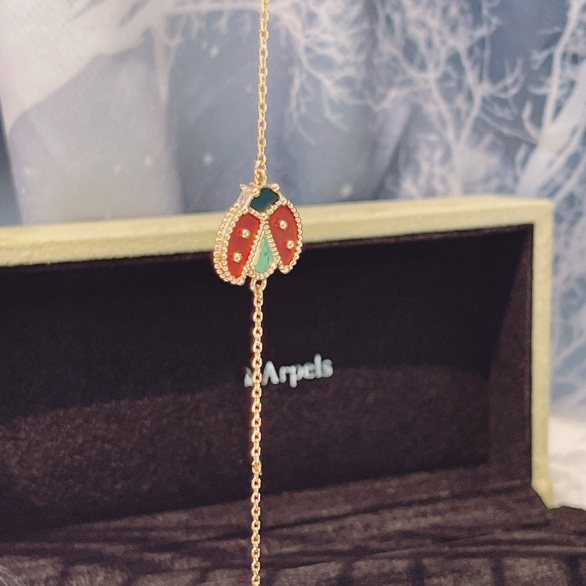 [⭐⭐JeweliWhal]LUCKY SPRING 1 MOTIF PINK GOLD BRACELET