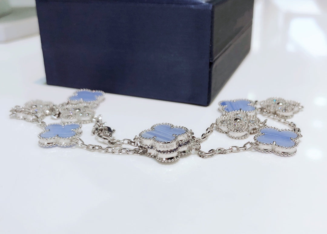 [⭐⭐JeweliWhal]CLOVER 10 MOTIFS CHALCEDONY DIAMONDS SILVER NECKLACE