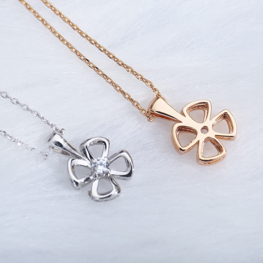 [⭐⭐JeweliWhal]FIOREVER NECKLACE DIAMOND CENTER