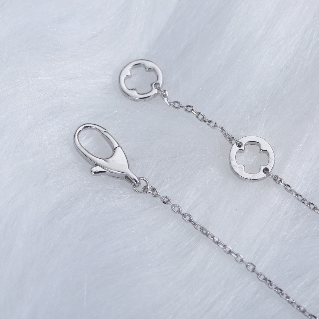 [⭐⭐JeweliWhal]FIOREVER NECKLACE DIAMOND CENTER