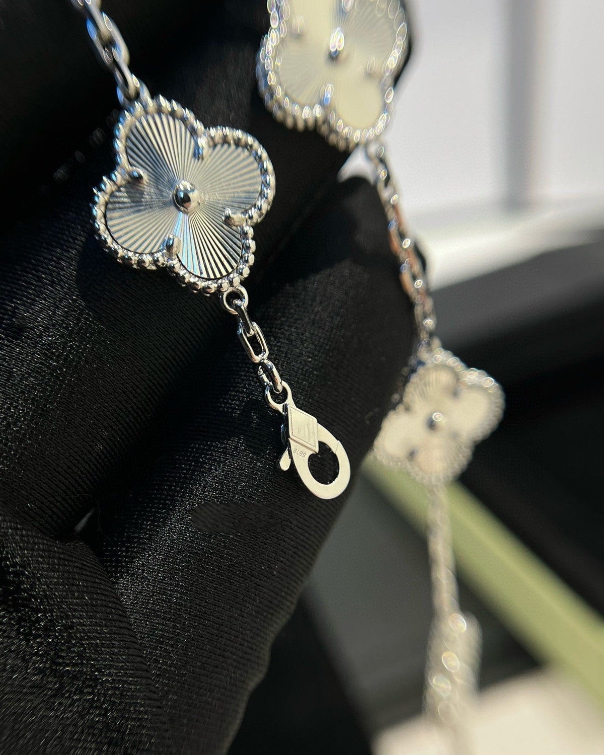 [⭐⭐JeweliWhal] CLOVER 5 MOTIF LASER BRACELET COLLECTION
